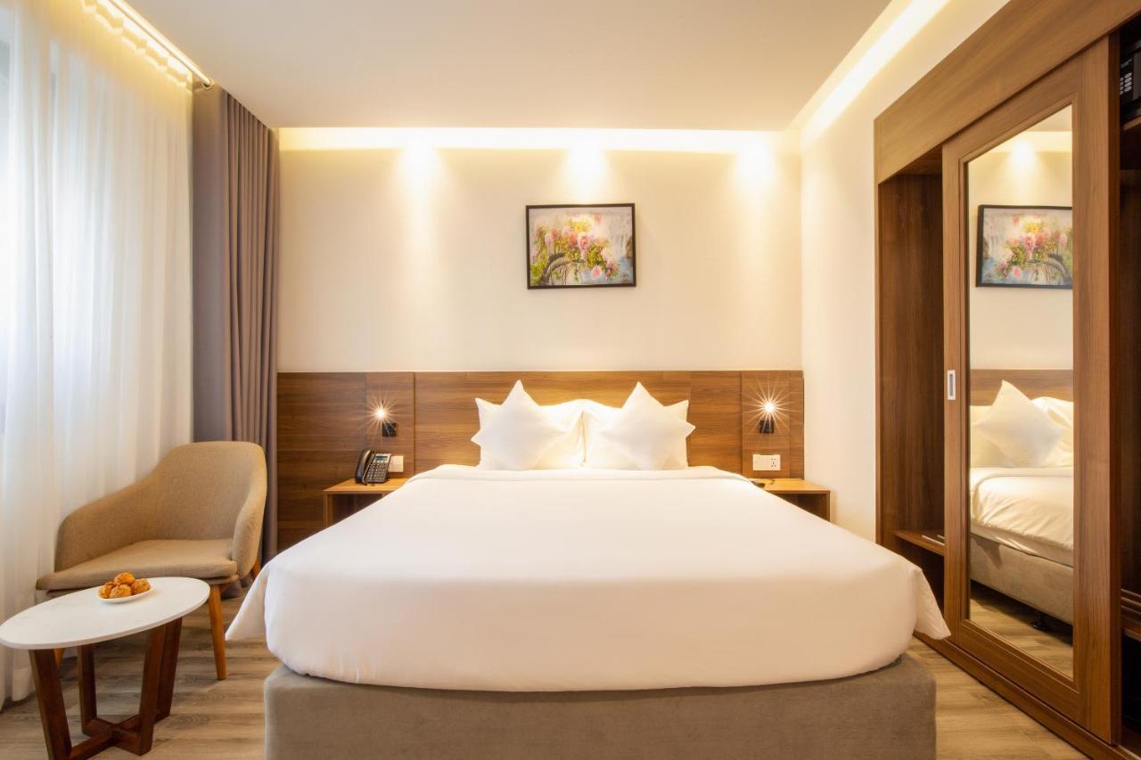 Merlot Hotel Nha Trang Luaran gambar