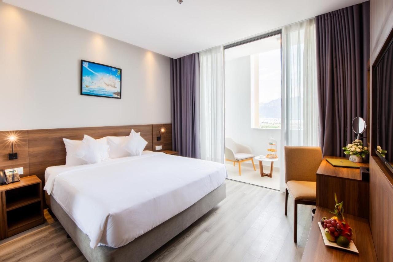 Merlot Hotel Nha Trang Luaran gambar